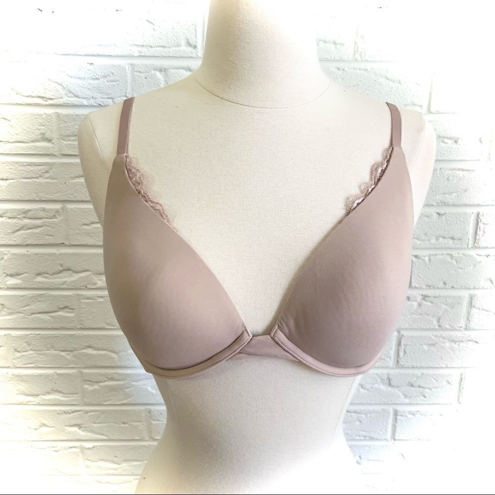 🚨4/$25 TRUE & CO Nude Lace Trim Bra 32D